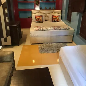 shiva-guest-house.hotels-varanasi.com/